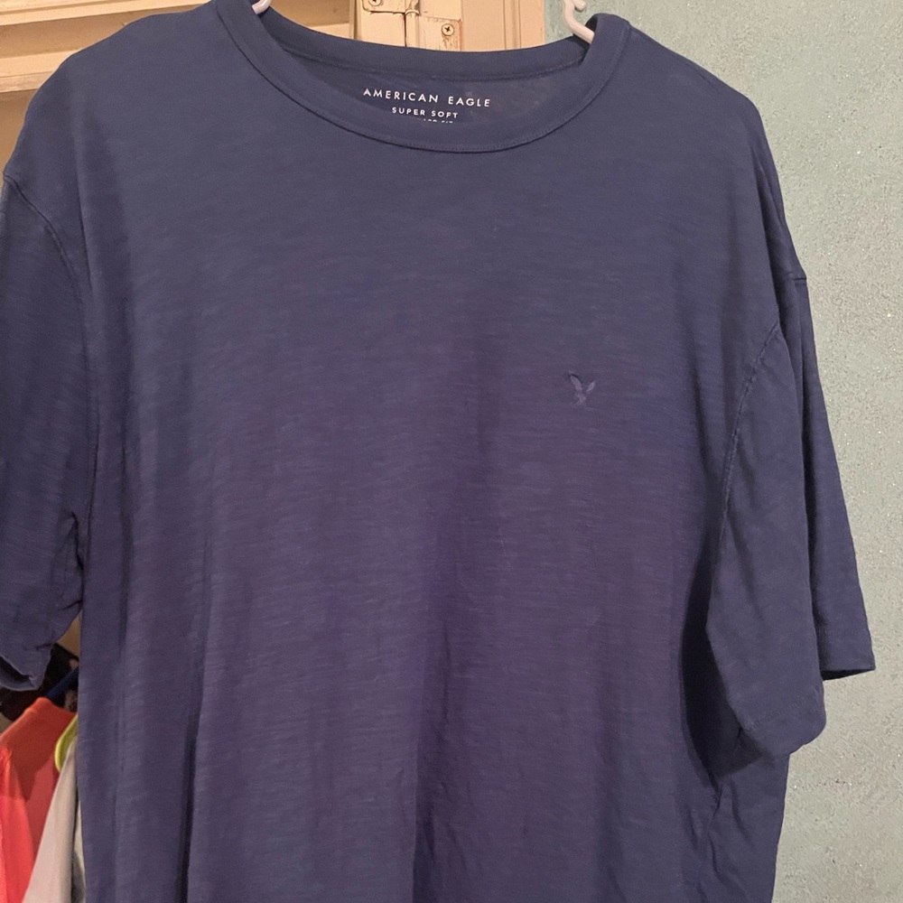 AE super soft icon tee